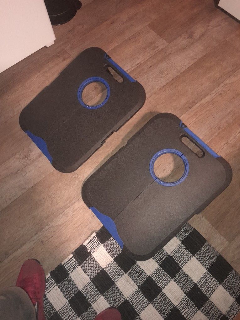 East Point Blck An Blue Like New. Corn Hole Bags. NO BAGS INCLUDED