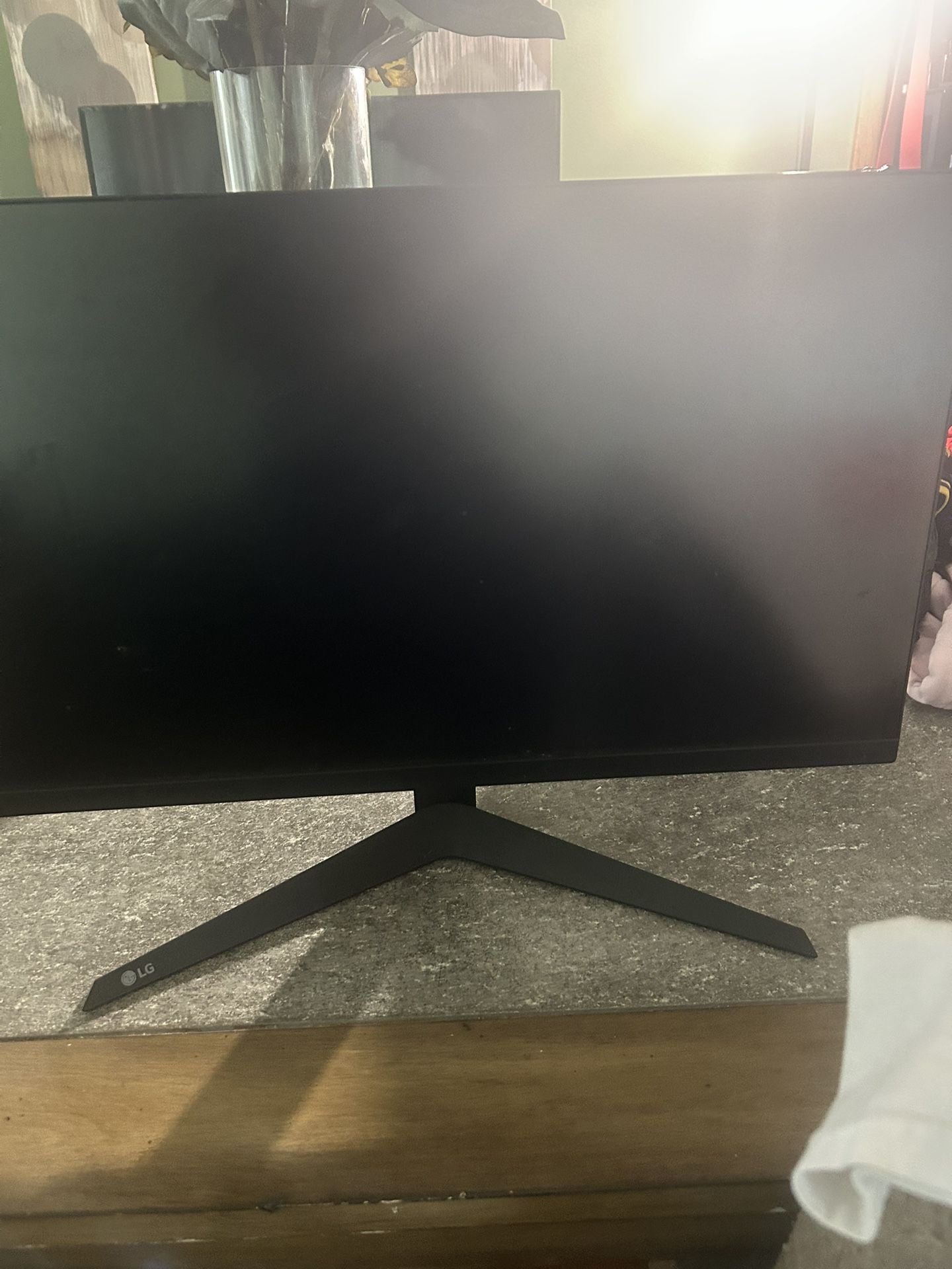 black 144 hz ultra gear monitor