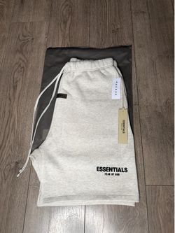 Essential Fear Of God Light Oatmeal Short’s Size M