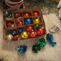 Vintage Ornament Lot
