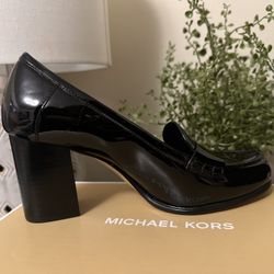Michael Kors Heeled Loafers