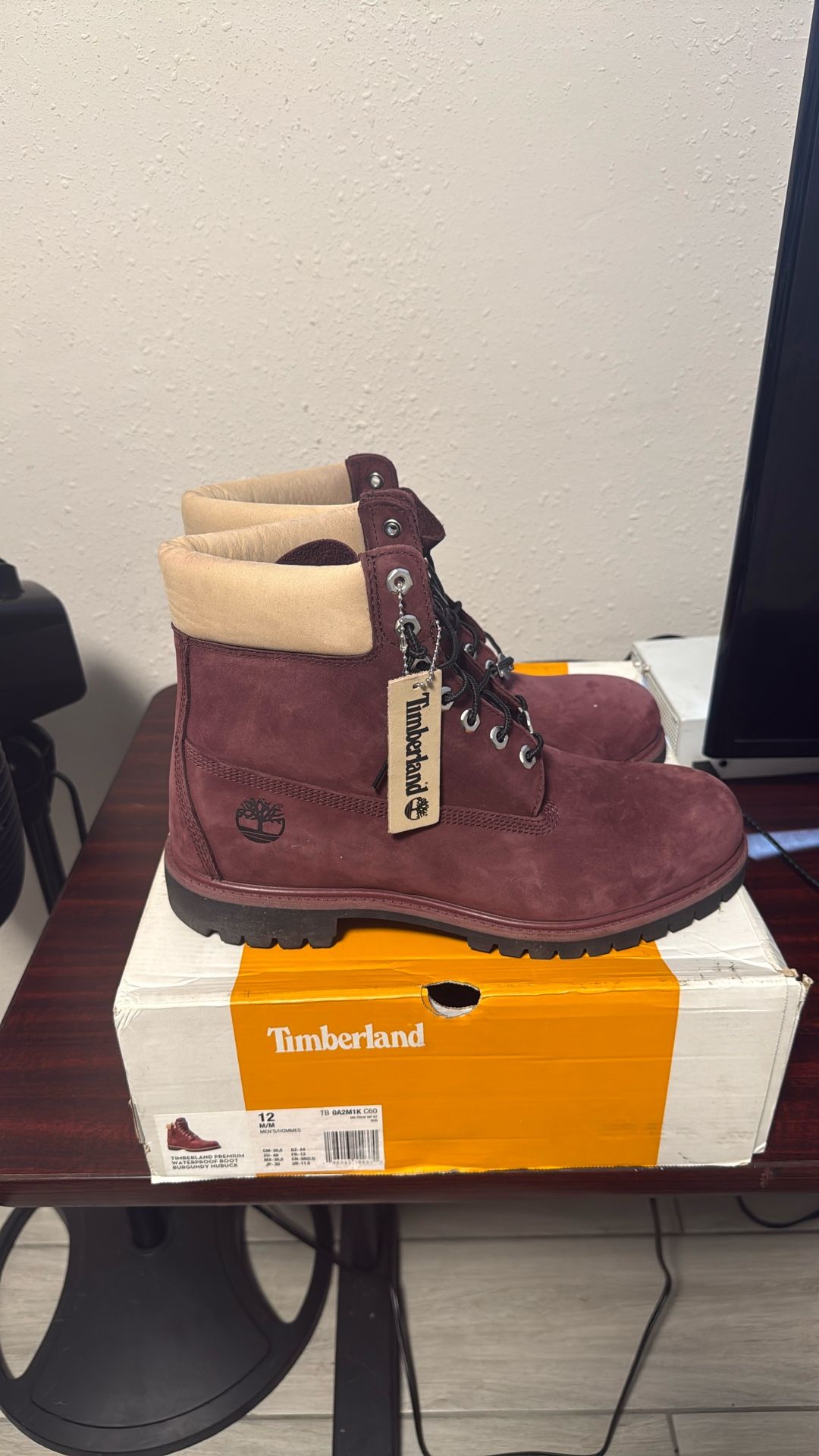 Timberland Premium Waterproof Boot Burgundy Nubuck Size 12