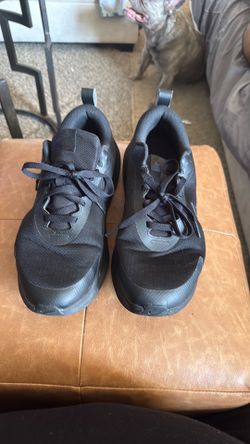 All black Nikes