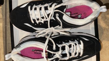 💥SKECHERS💥 Women Size 9.5 shoes