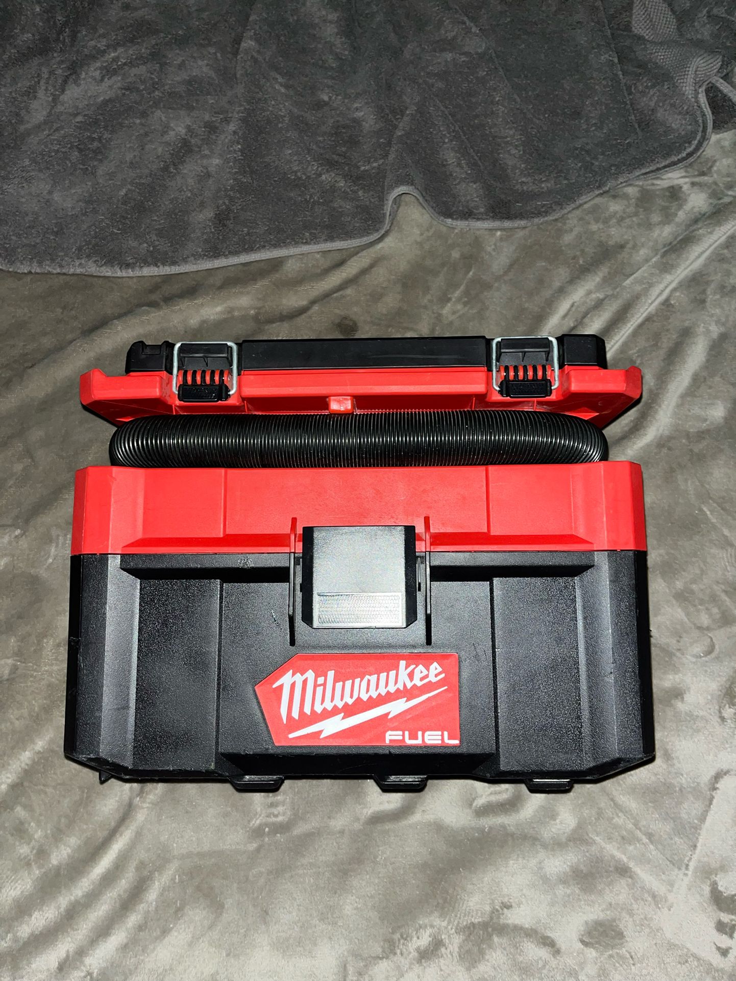 Milwaukee Vacuum