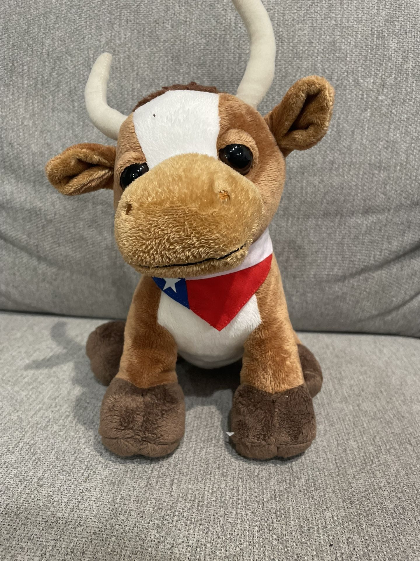Texas Longhorn Bull Stuffed Plush Animal Toy wearing Texas Flag Bandanna 11”