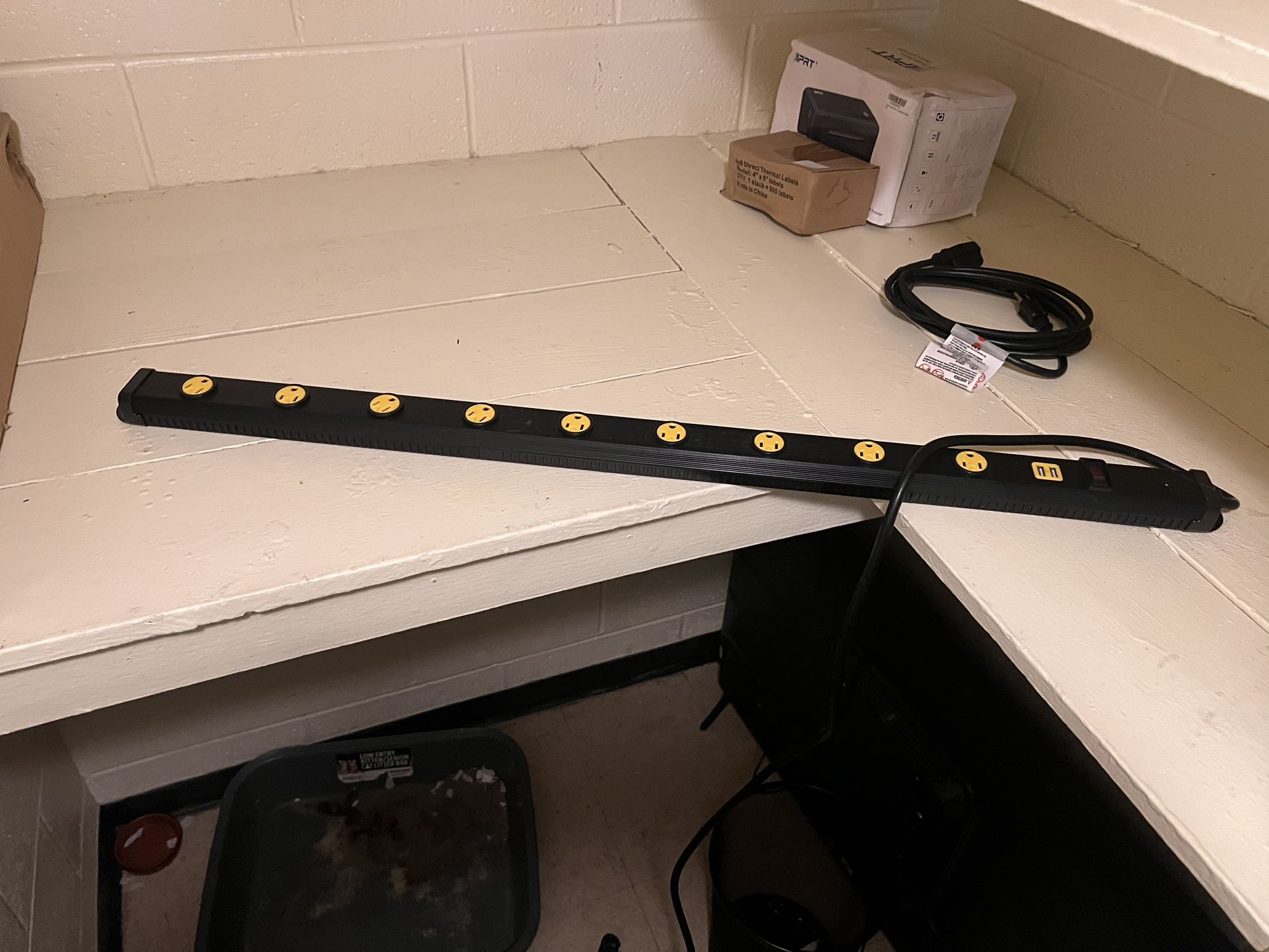 Large Power Surge Outlet, Nine Outlets, Two Usb Outlet Outlets