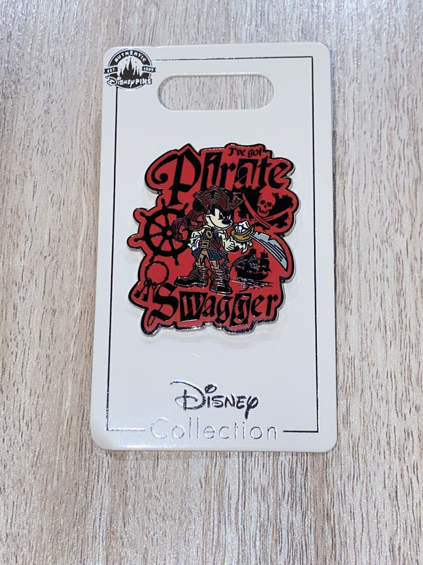 New Disney Pin Pirates Of Caribbean Red Minnie PIRATE SWAGGER
