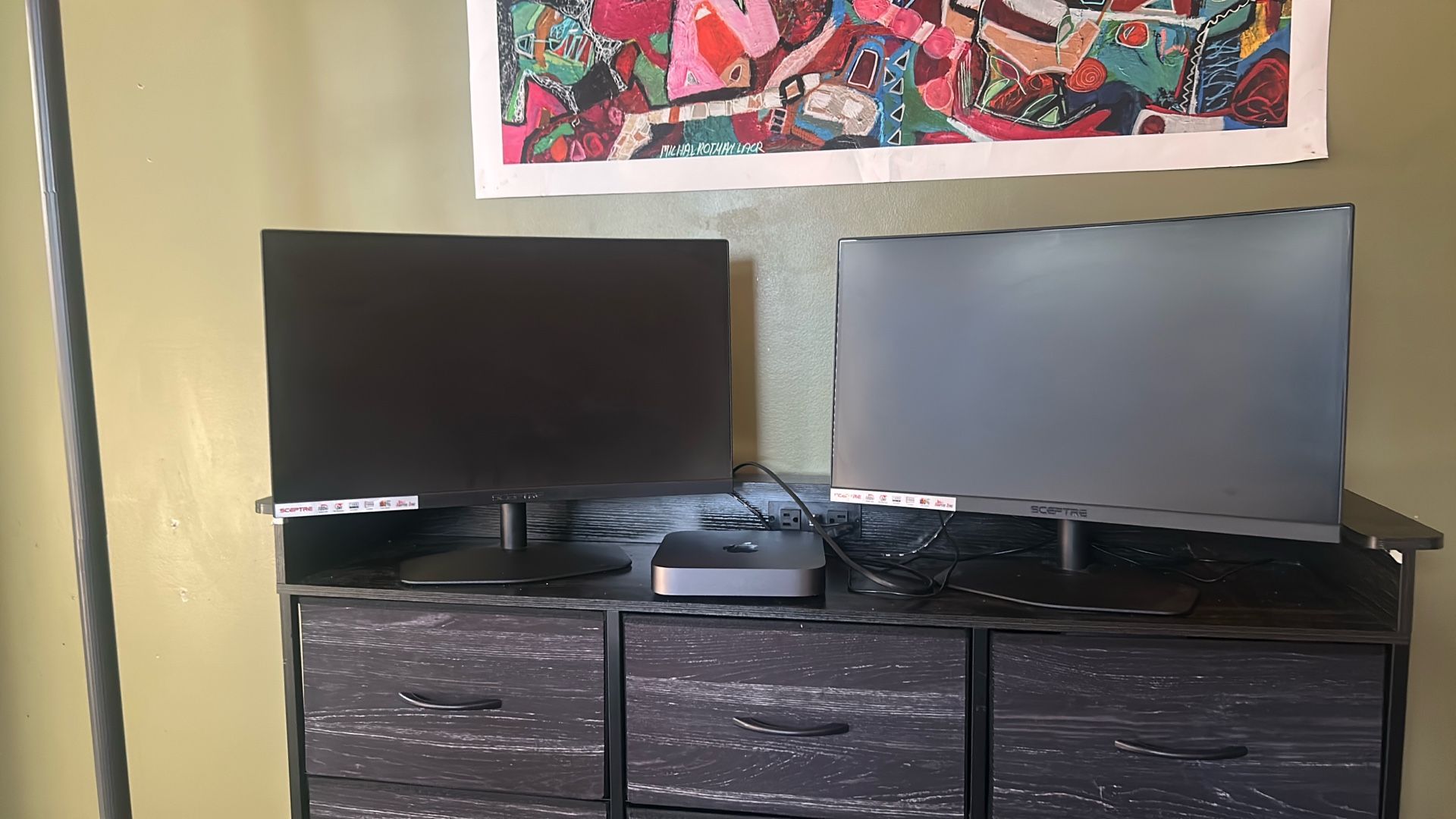 Mac mini With Dual Monitors And Accessories