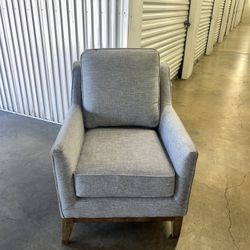 Thomasville Knox Fabric Accent Chair