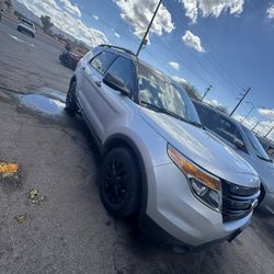 2013 Ford Explorer