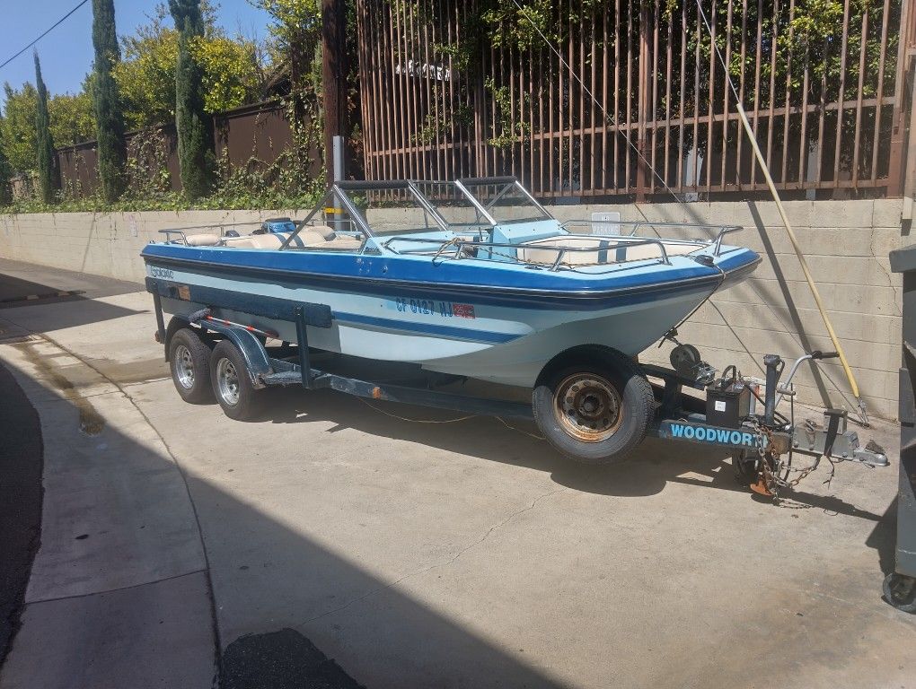 19 Ft Tri Hull for Sale in Torrance, CA - OfferUp