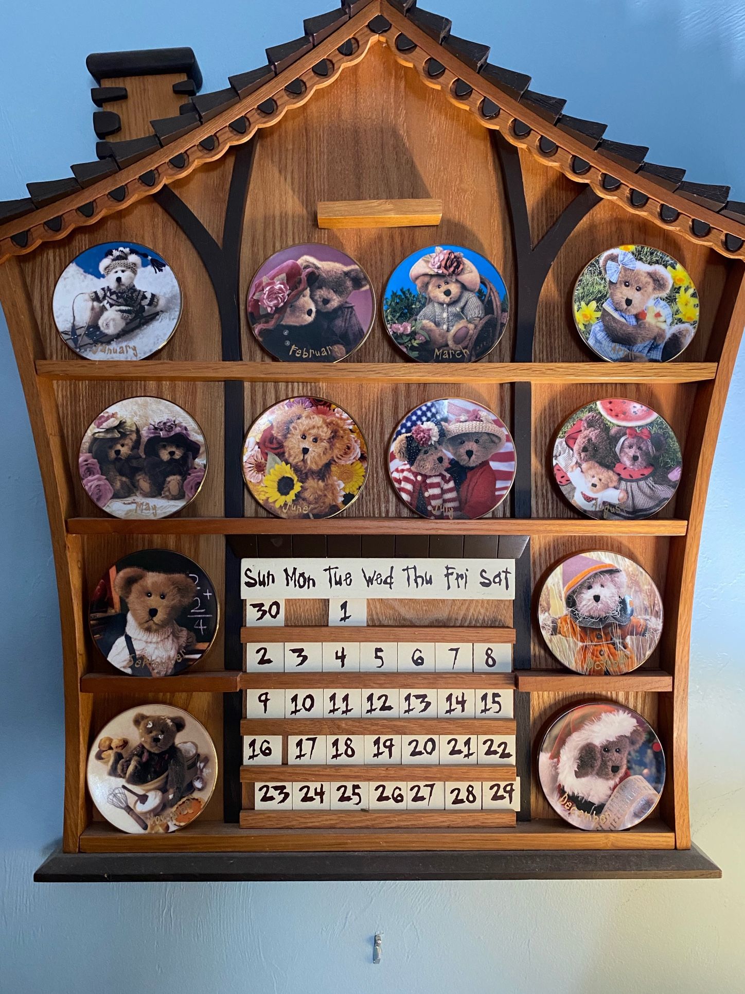 Danbury Mint Boyd’s Bears Perpetual Calendar