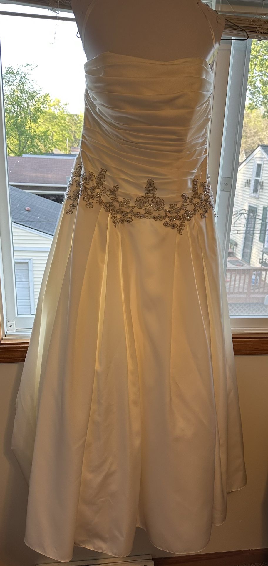 Ballgown Wedding Dress + Extras
