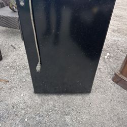 Mini Refrigerator 