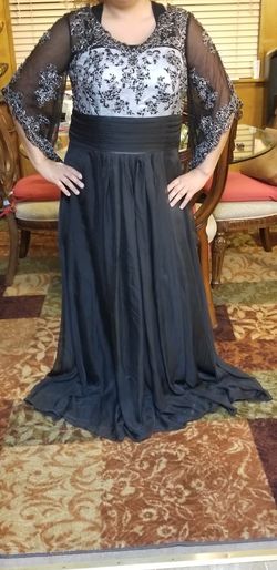 Size 16/18 dress