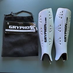 Gryphon Classic Field Hockey Shinguards Youth Size Small - Original Packaging Perfect Gift