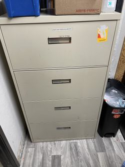 STEELCASE | 4-DRAWER LATERAL FILE