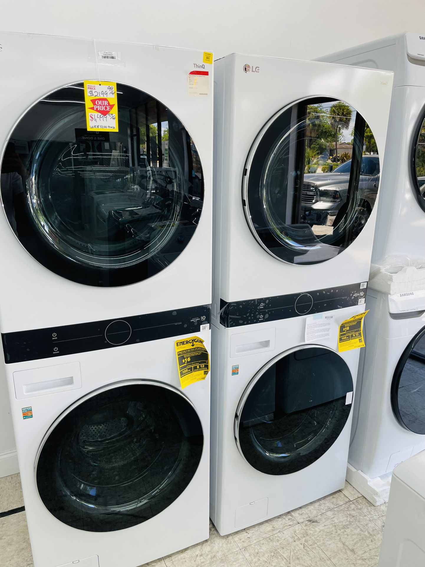 🔥🔥27” LG Washer And Dryer Tower