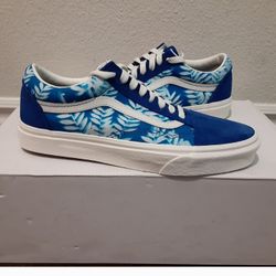 Vans Multiple Sizes Read Entire Description