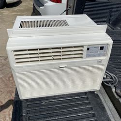 Daewoo Window Air Conditioner 5,350 BTU/h Capacity Delivery And Install Available 