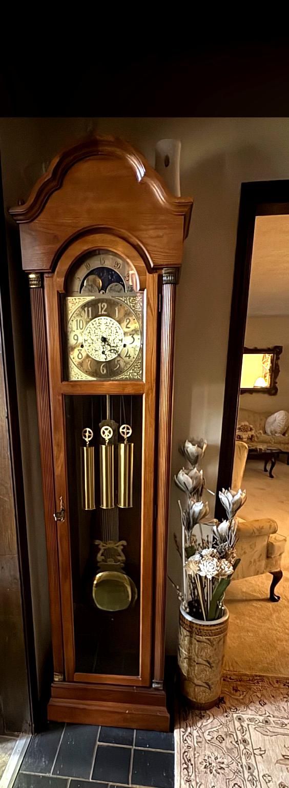 Ridgeway Grandfather Clock – Excellent Condition – $695