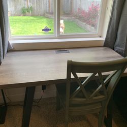 Large Desk (with Chair)