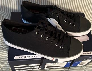Tennis para hombre size 9