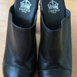 Crown Vintage Black Studded Clogs