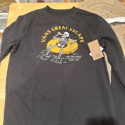 New Men’s Vans crew neck sweatshirt.
