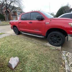 Toyota Tundra 