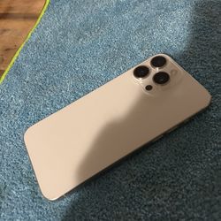 iPhone 15 Pro Max, straight out the box brand new