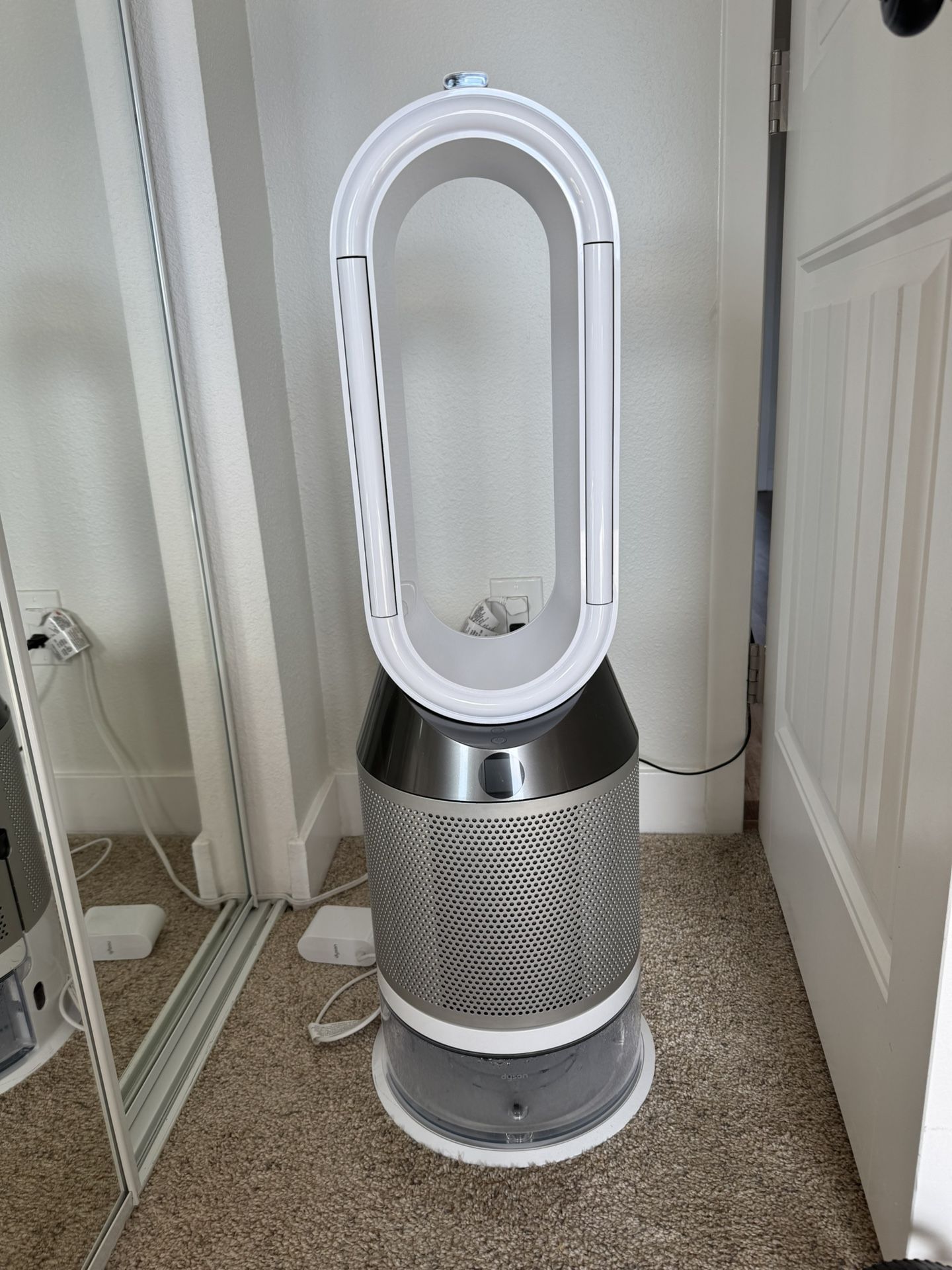 Dyson Purifier Humidify+Cool White/Silver RETAIL $899