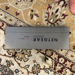 NETGEAR ProSafe Plus 16-Port Gigabit Switch,Black,GS116E