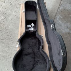 Guitar Case. 