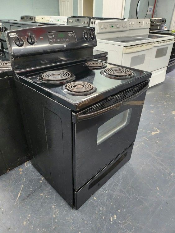 GE Stan dard Size Elec tric Stove All features