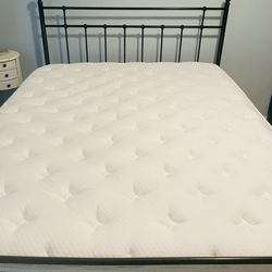 Queen Size Bed