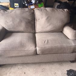 $150 obo Couch – Must Go ASAP – Comfortable & Solid