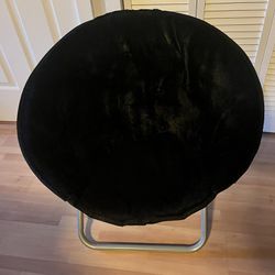 Saucer Chair - Black