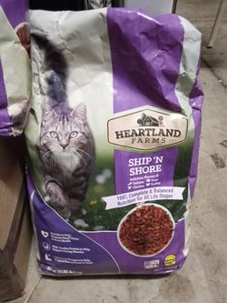 Heartland farms dry dog food outlet reviews