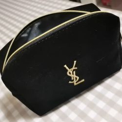 Yves Saint Laurent Makeup Pouch Gift From Purchase Black Velvet Cosmetic Bag