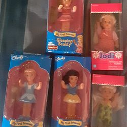 Collectible Dolls 