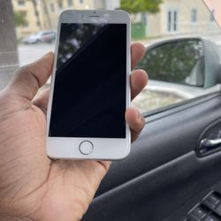 UNLOCKED IPHONE 6/ READY FOR USE 🌟