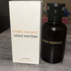 Loui Vuitton Ombre Nomade