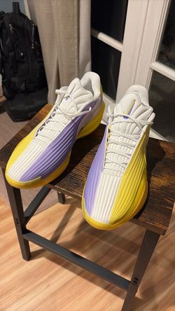 LA Lakers colorway Nike air zoom G.T. Cut 3 Turbo basketball shoes