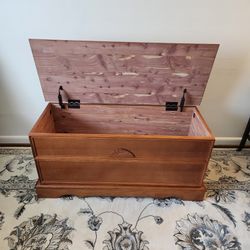 Brand New Coaster Brand Honey Wood Storage Chest 