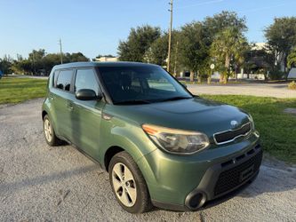 Kia Soul Hatchback – Green