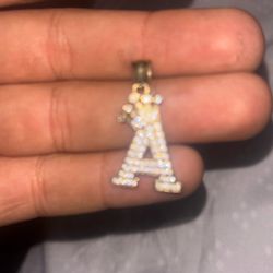 14 karat letter a with a crown on top chain charm