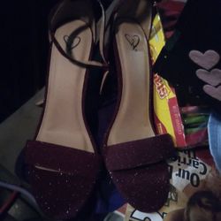 Brand New Size 6 These Are So Pretty 