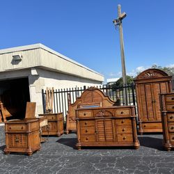 PALM COURT BEDROOM SET 
